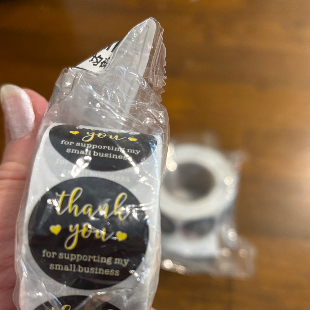 5 Rolls Thank You 1” Stickers 5 Rolls 500 per roll NWT - Picture 7 of 7